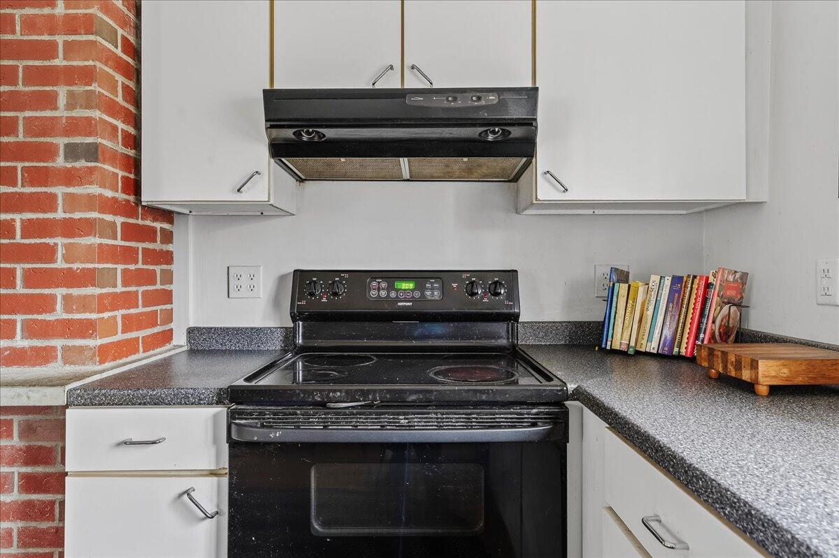 227 High Street Belfast, ME 04915 - Photo 20 of 59 20-227 High St. Belfast (13)