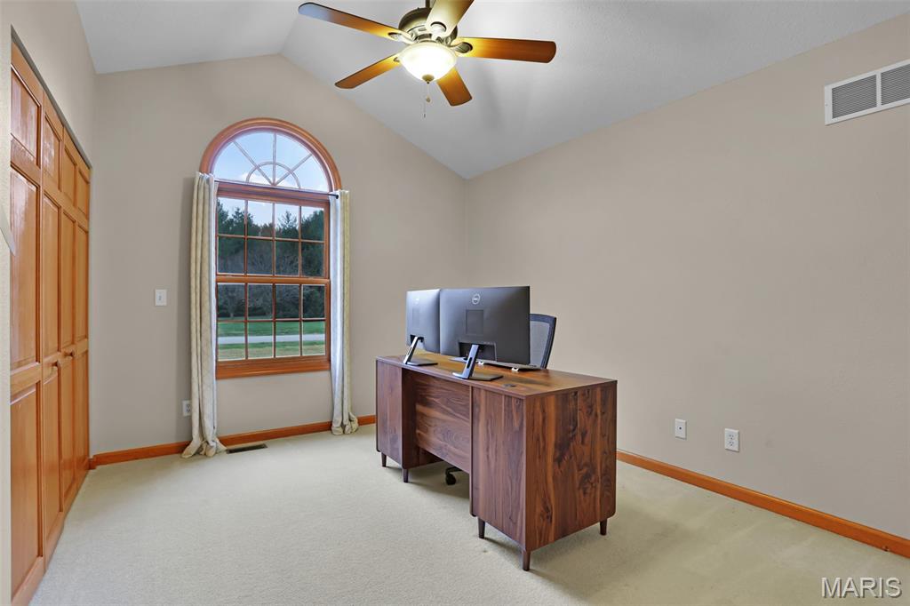 12926 Maple Street Highland, IL 62249 - Photo 17 of 39