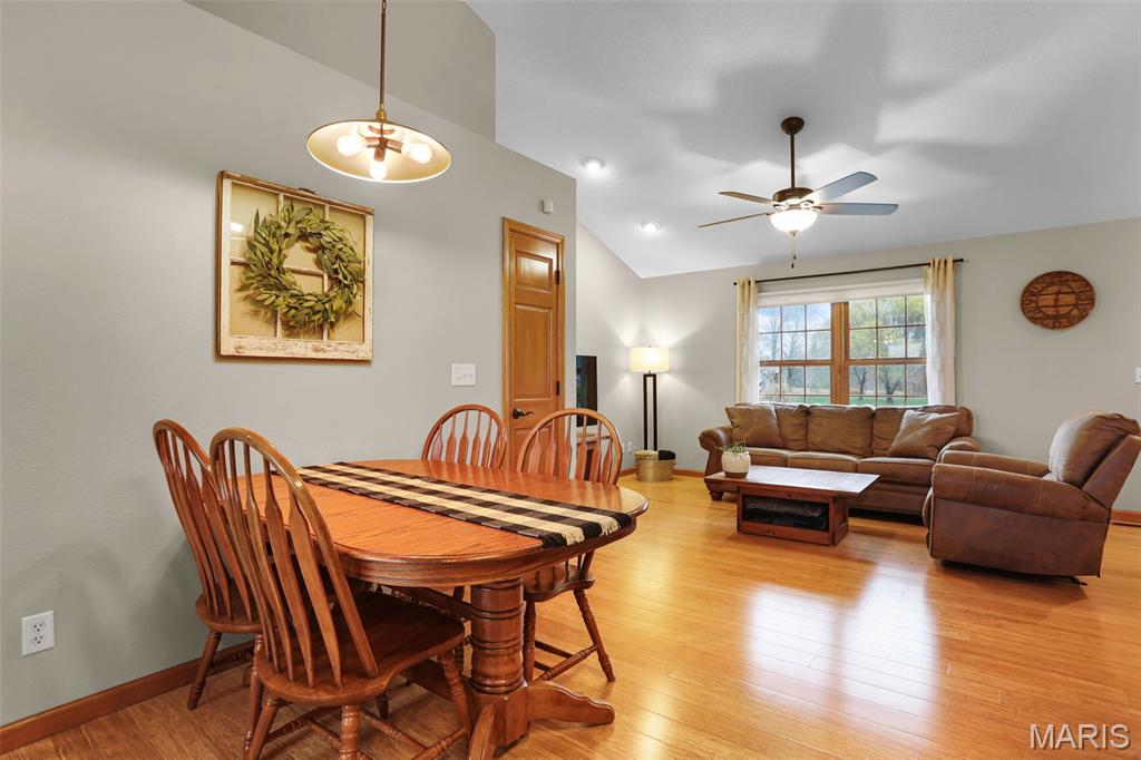 12926 Maple Street Highland, IL 62249 - Photo 7 of 39