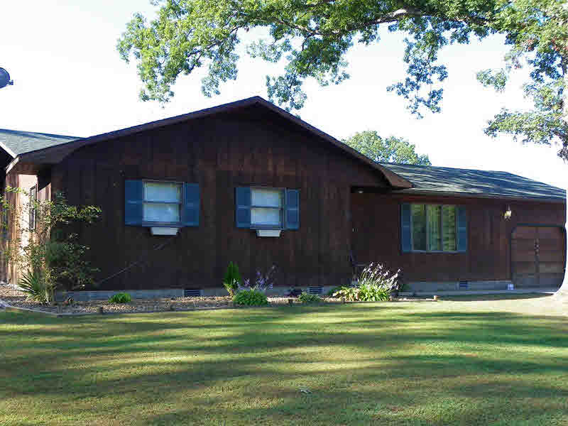 3366 Levee Road Centralia, IL 62801 - Photo 1 of 9