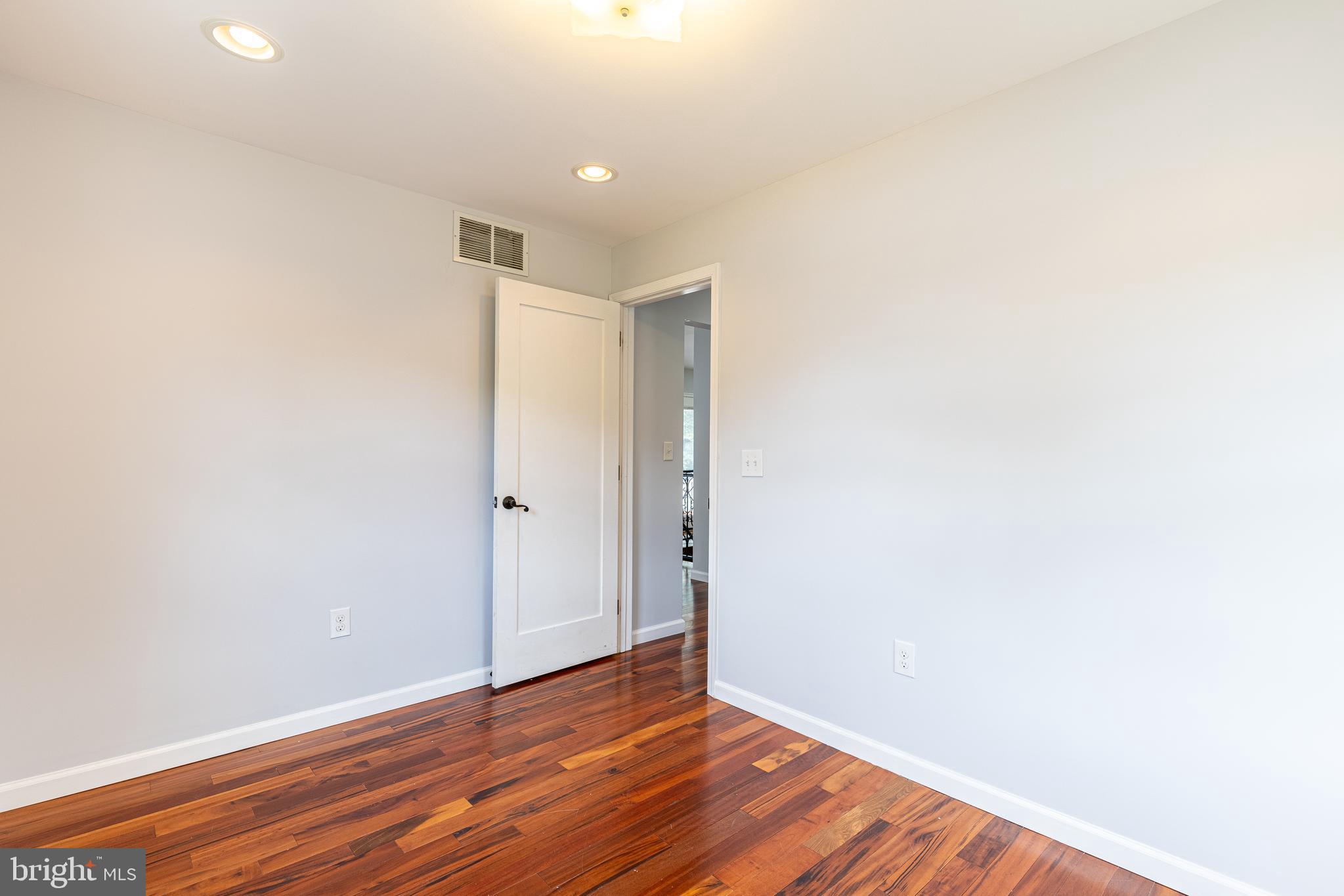 504 Mt Laurel Road Mount Laurel, NJ 08054 - Photo 11 of 24