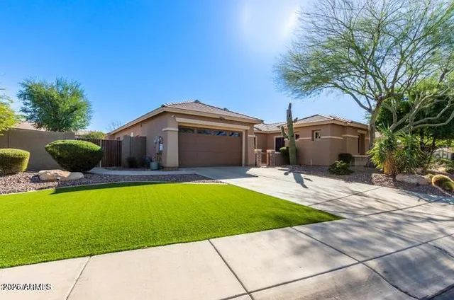 $725,000 | 2351 West Sax Canyon Lane, Anthem, AZ 85086