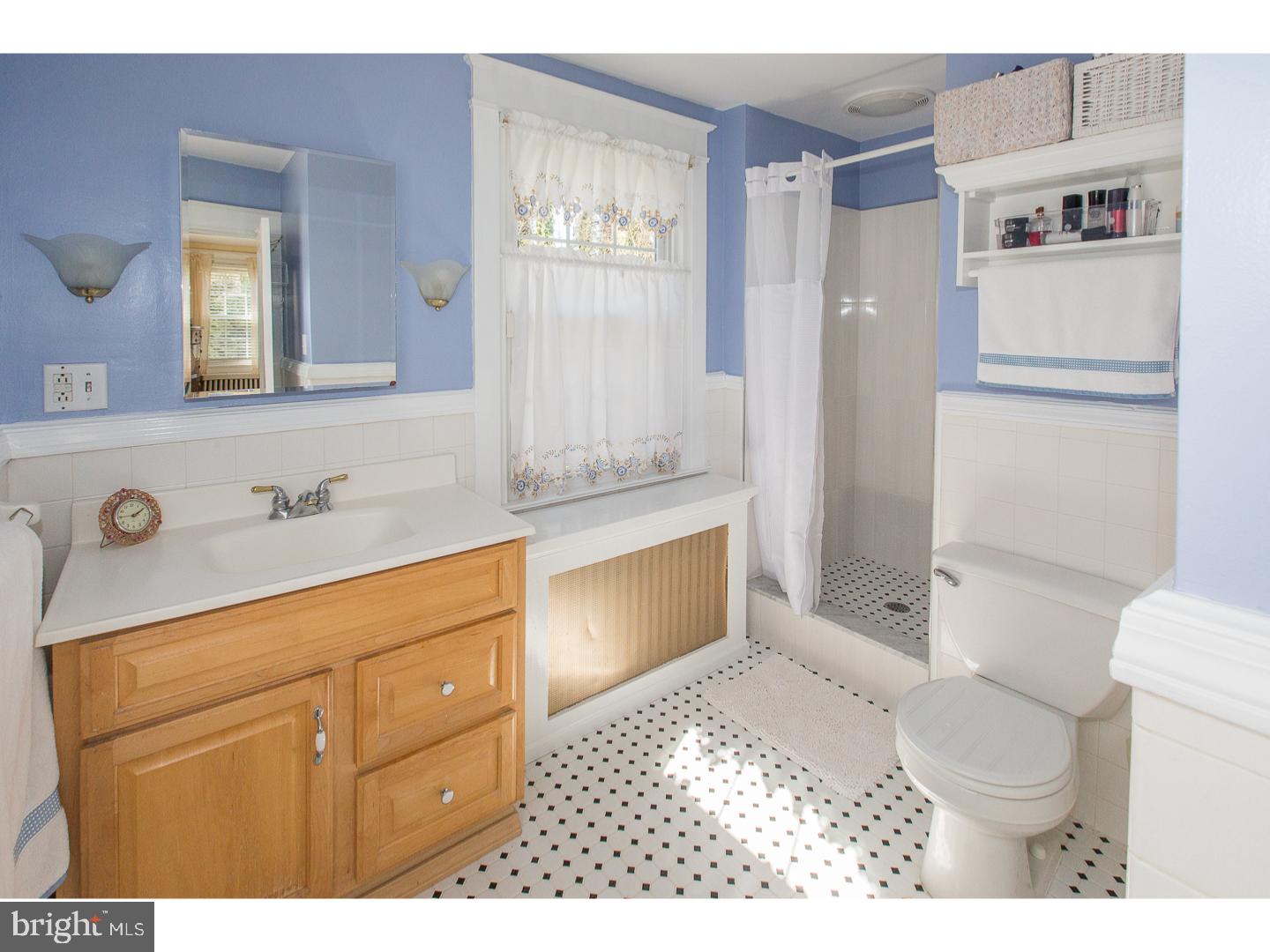 316 Valley Road Havertown, PA 19083 - Photo 11 of 25