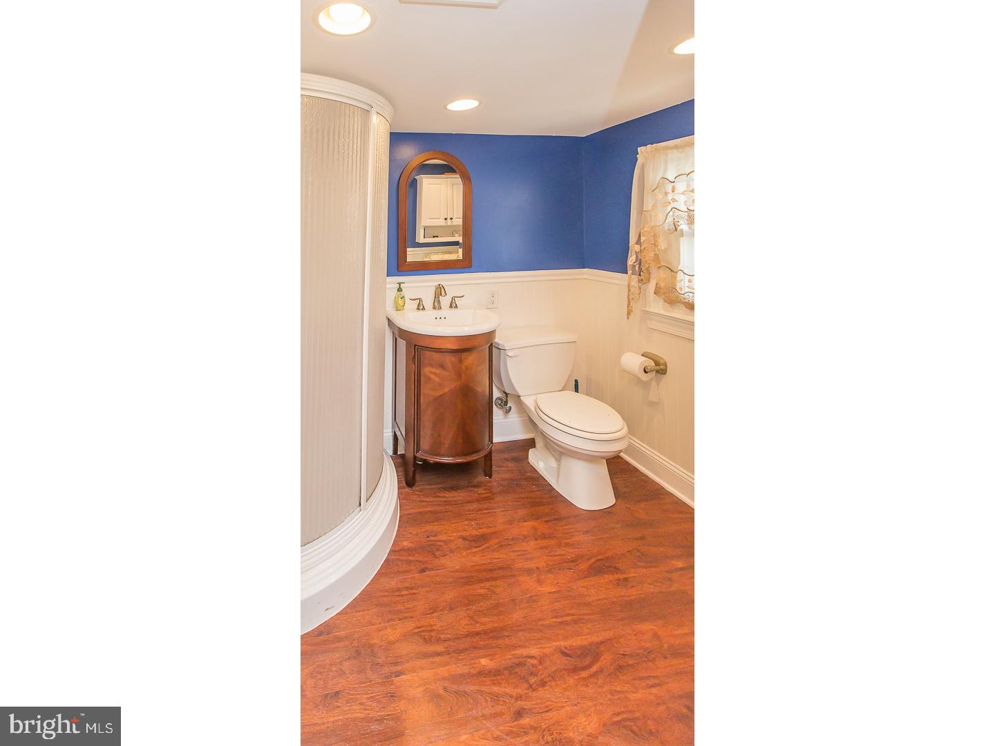 316 Valley Road Havertown, PA 19083 - Photo 17 of 25