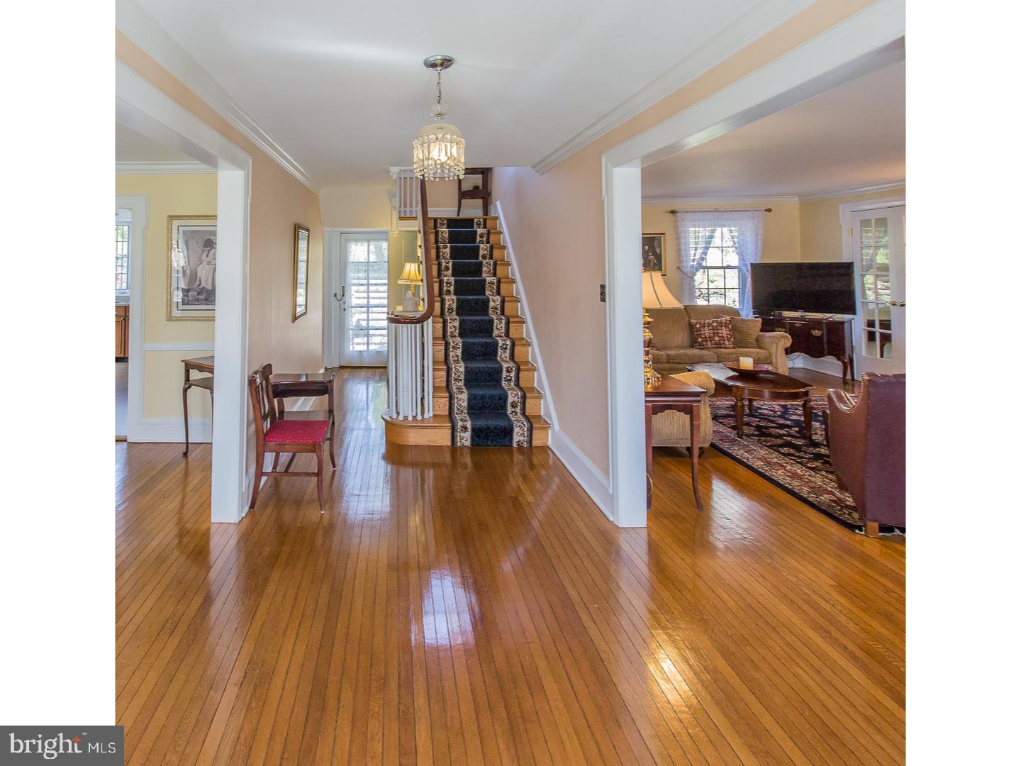 316 Valley Road Havertown, PA 19083 - Photo 2 of 25