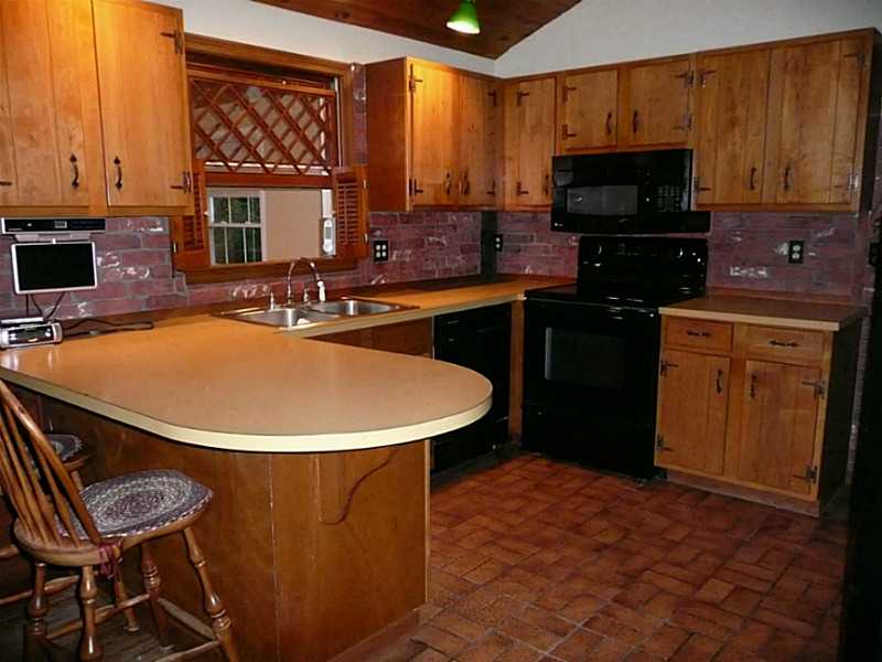 165 Smith Road Burrillville, RI 02830 - Photo 12 of 25 Kitchen.
