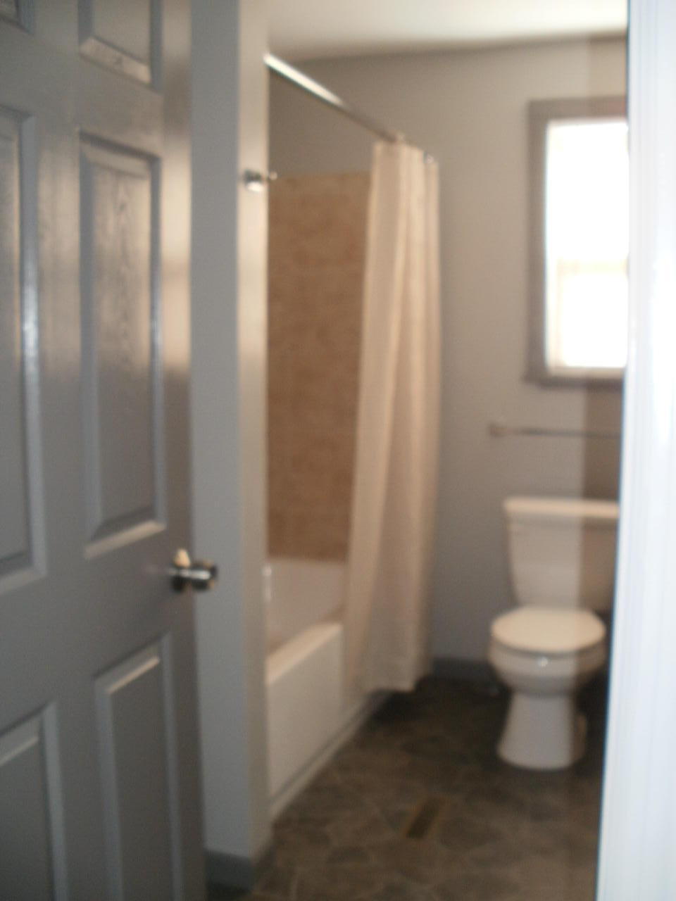 668 East Lincoln Road Alcoa, TN 37701 - Photo 11 of 14 PA300110