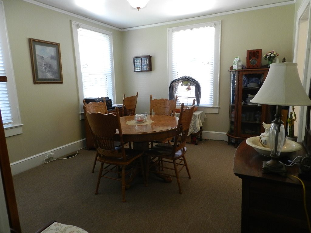 807 South Limestone Street Gaffney, SC 29340 - Photo 3 of 15 Gallery Image 3