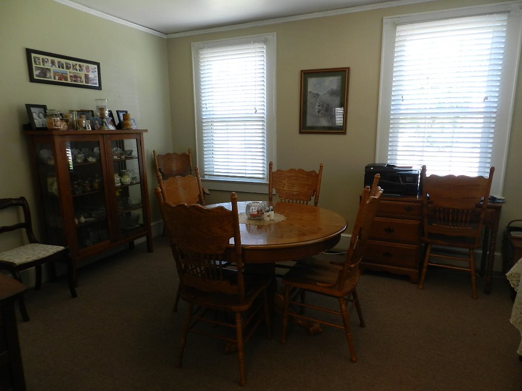 807 South Limestone Street Gaffney, SC 29340 - Photo 5 of 15 Gallery Image 5