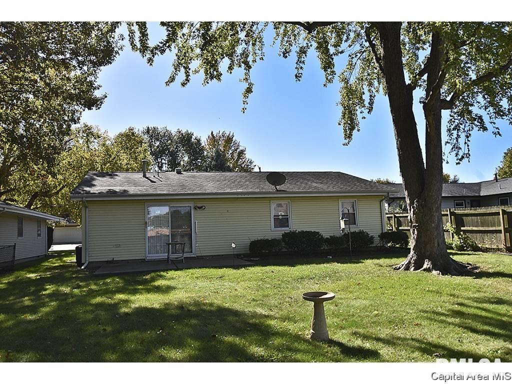 193 Nottingham Road Springfield, IL 62704 - Photo 33 of 36