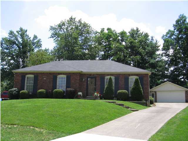 3704 Modesto Road Louisville, KY 40299 - Photo 1 of 10 Primary Photo