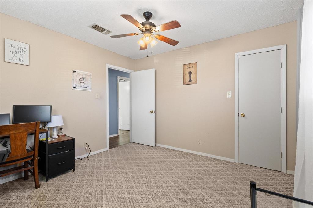 3013 Belle Avenue Denison, TX 75020 - Photo 20 of 32 a view of room with workspace