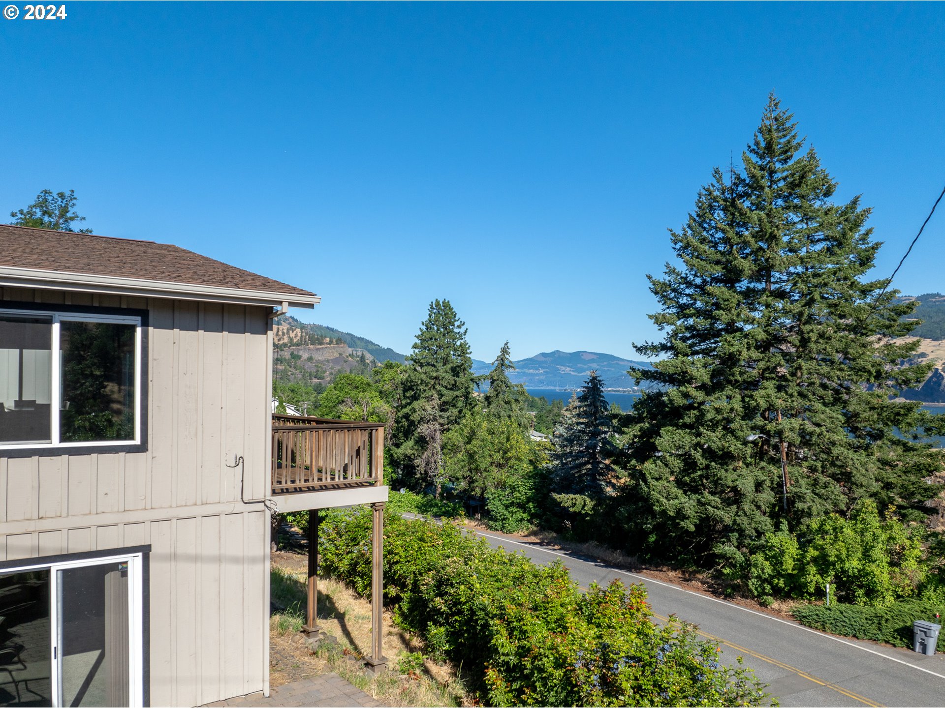 409 Huskey Road Mosier, OR 97040 - Photo 27 of 31 Gallery Image 27