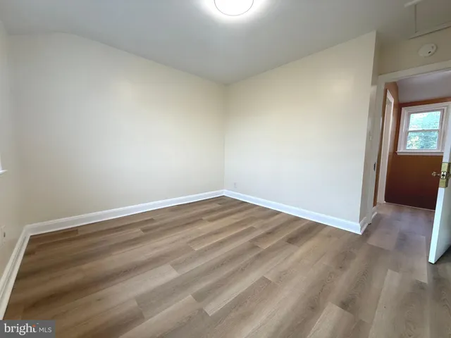 $2,000 | 804 Radnor Avenue, Baltimore, MD 21212