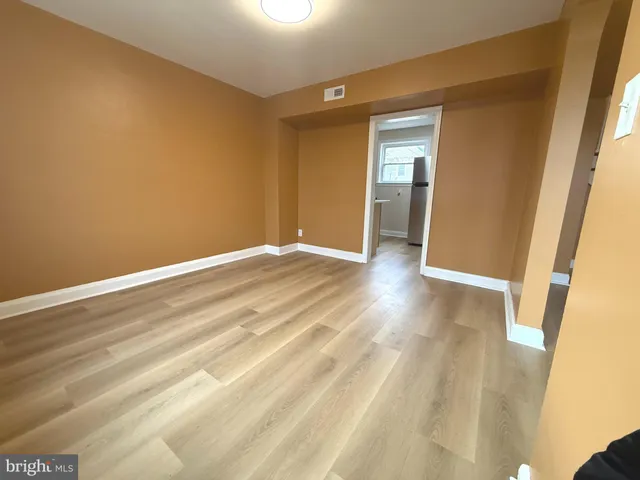 $2,000 | 804 Radnor Avenue, Baltimore, MD 21212