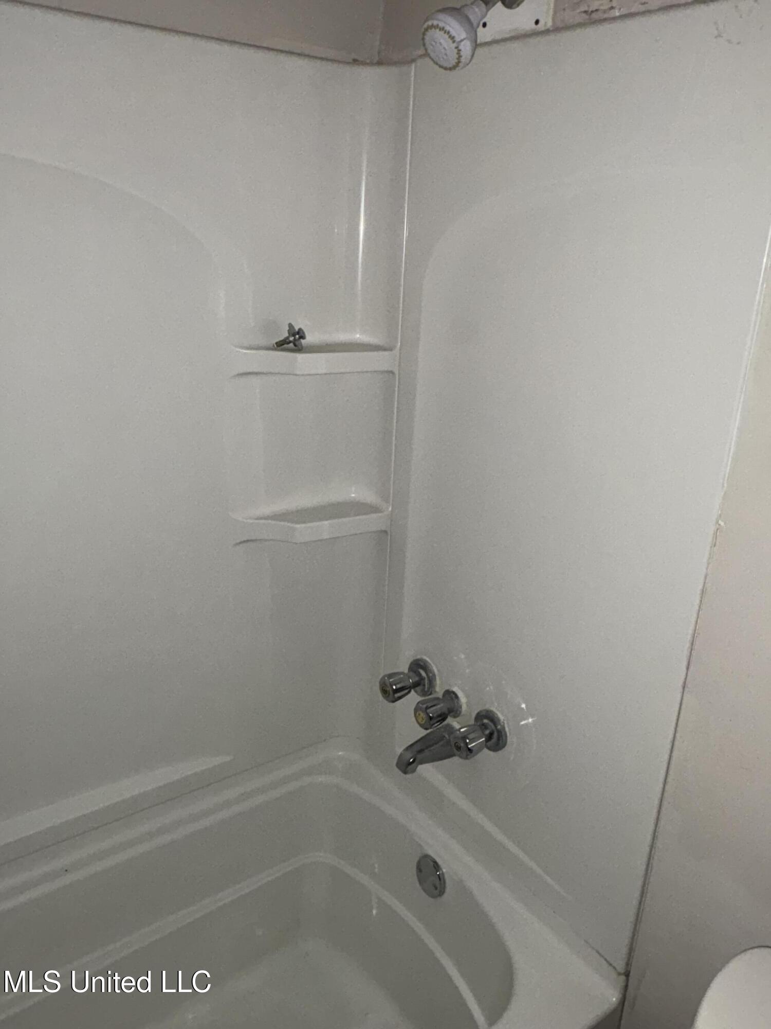 332 North Flag Chapel Road Jackson, MS 39209 - Photo 9 of 14 IMG_3670