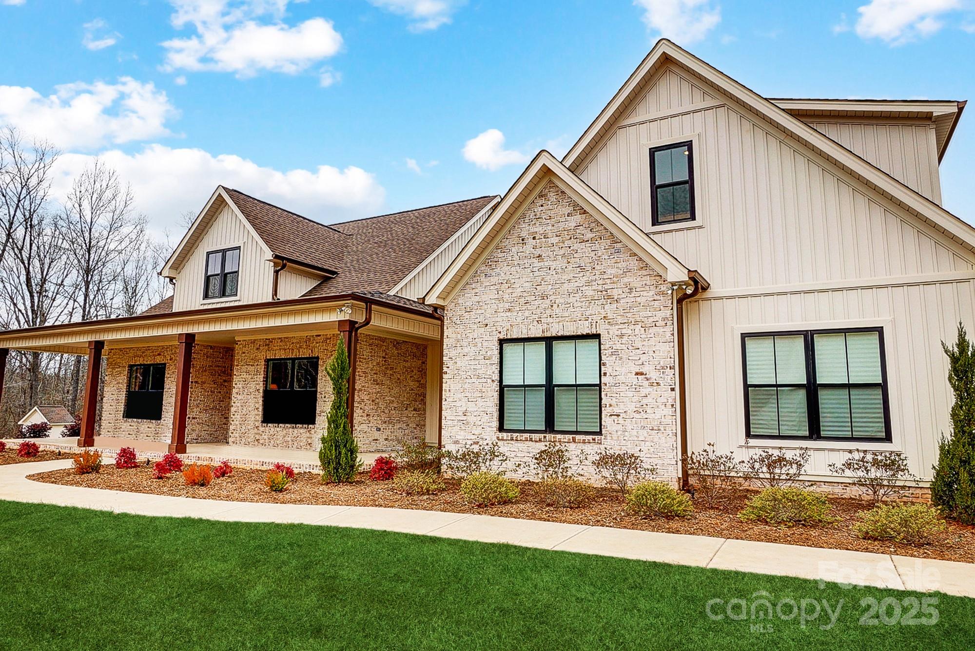 317 Boyd Road York, SC 29745 - Photo 2 of 48 Gallery Image 2
