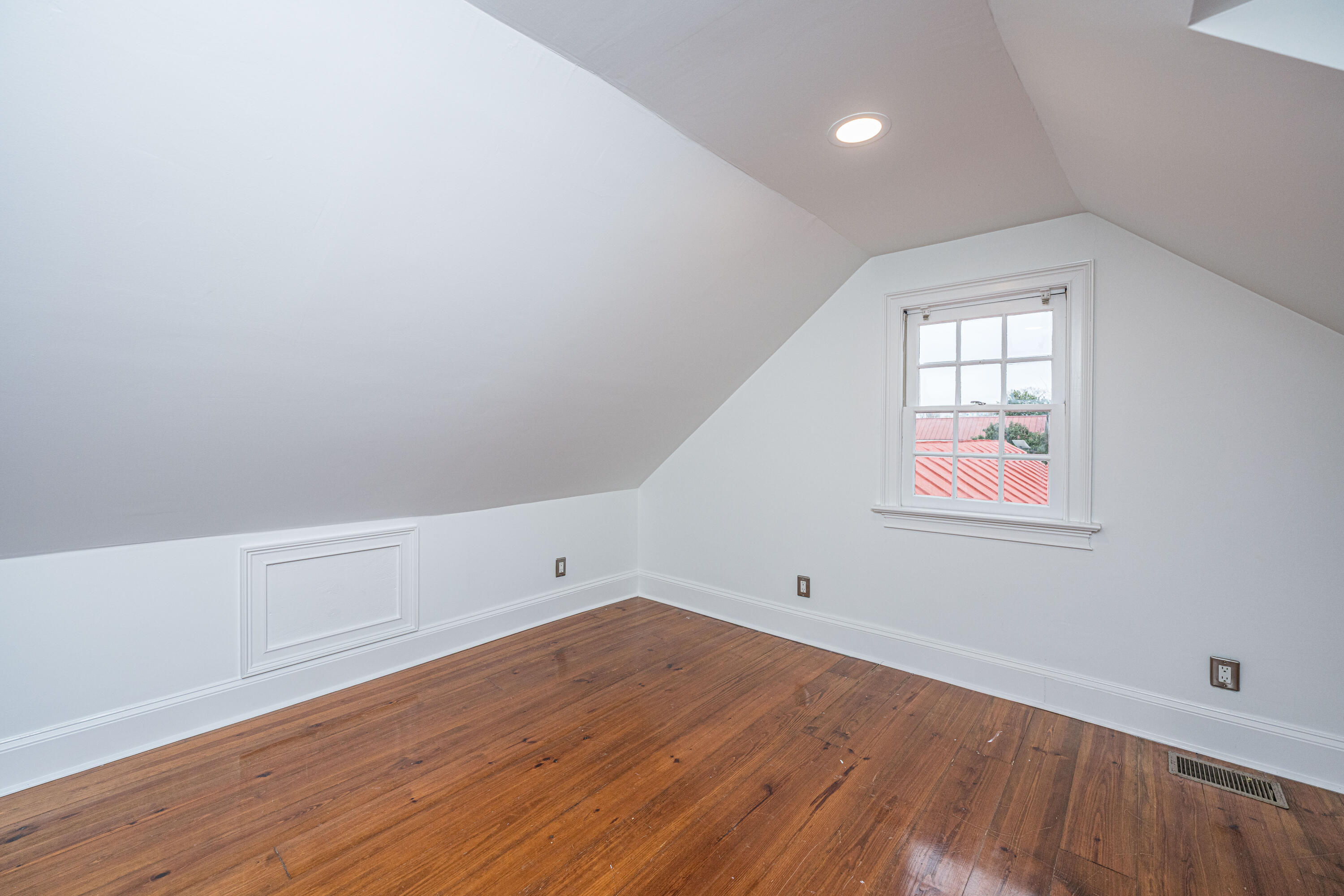 186 Smith Street Charleston, SC 29403 - Photo 46 of 73 186SmithSt048