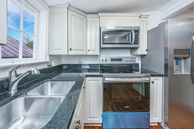 $1,595,000 | 186 Smith Street, Charleston, SC 29403