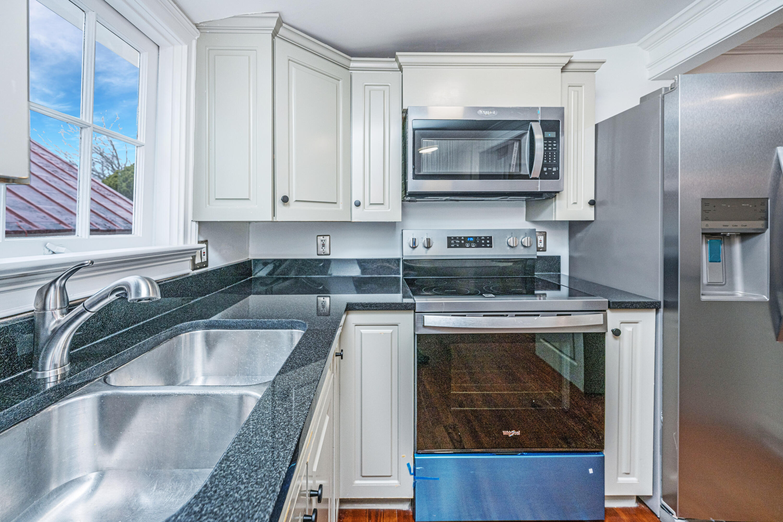 186 Smith Street Charleston, SC 29403 - Photo 57 of 73 186SmithSt059