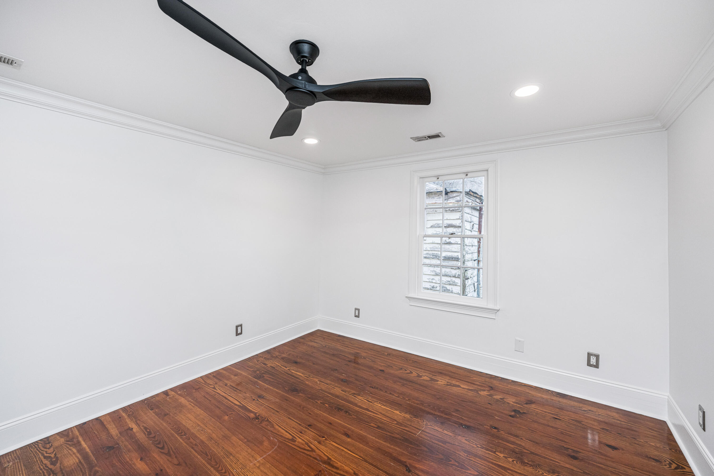 186 Smith Street Charleston, SC 29403 - Photo 59 of 73 186SmithSt061