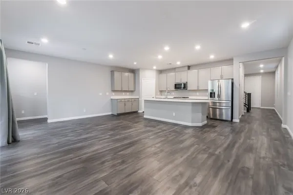 $4,595 | 909 Riverlawn Place, Las Vegas, NV 89138