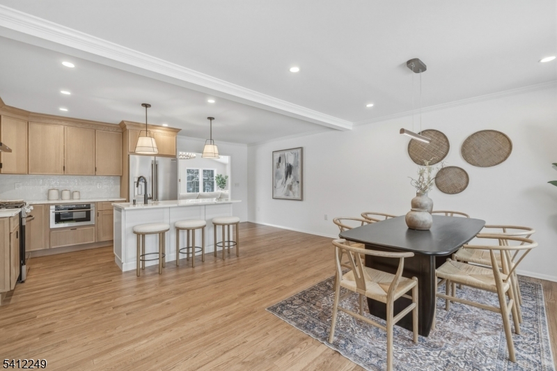 526 Ridgedale Avenue East Hanover, NJ 07936 - Photo 9 of 33
