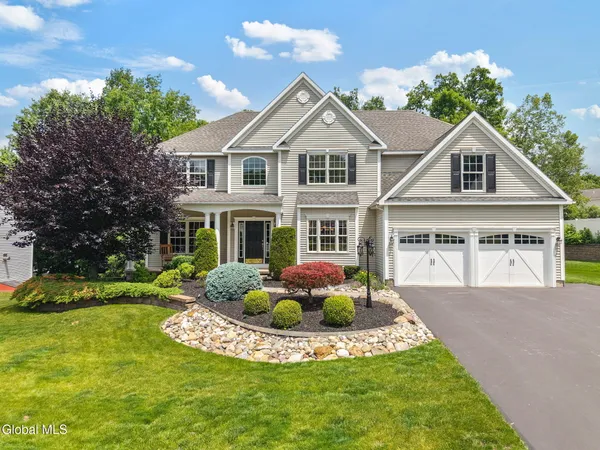 $875,000 | 35 Shinnecock Hills Drive, Colonie, NY 12205