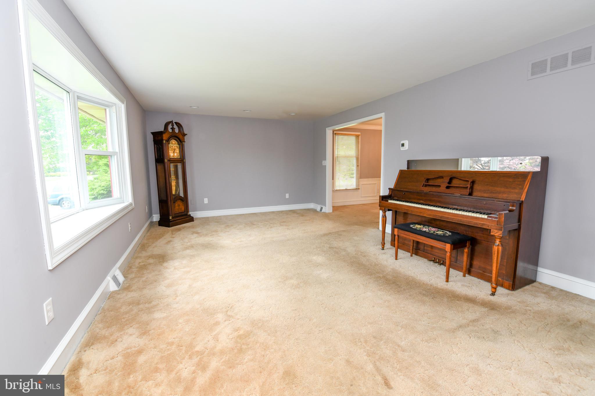 35 Heather Road Churchville, PA 18966 - Photo 3 of 23 Gallery Image 3