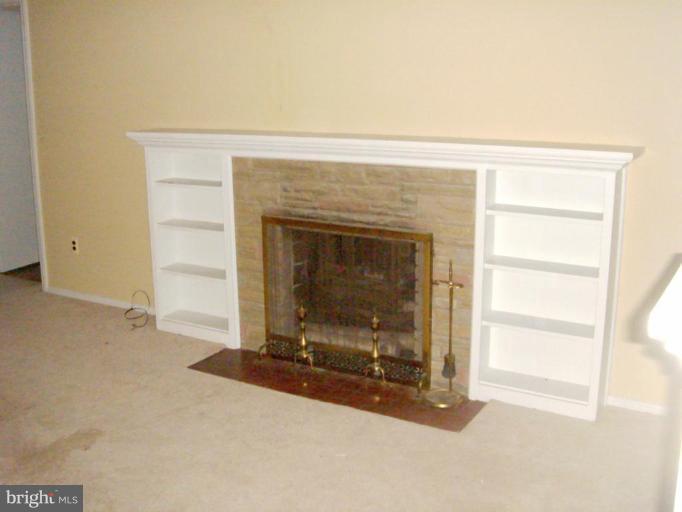 1620 Parham Road Silver Spring, MD 20903 - Photo 7 of 19 Fireplace