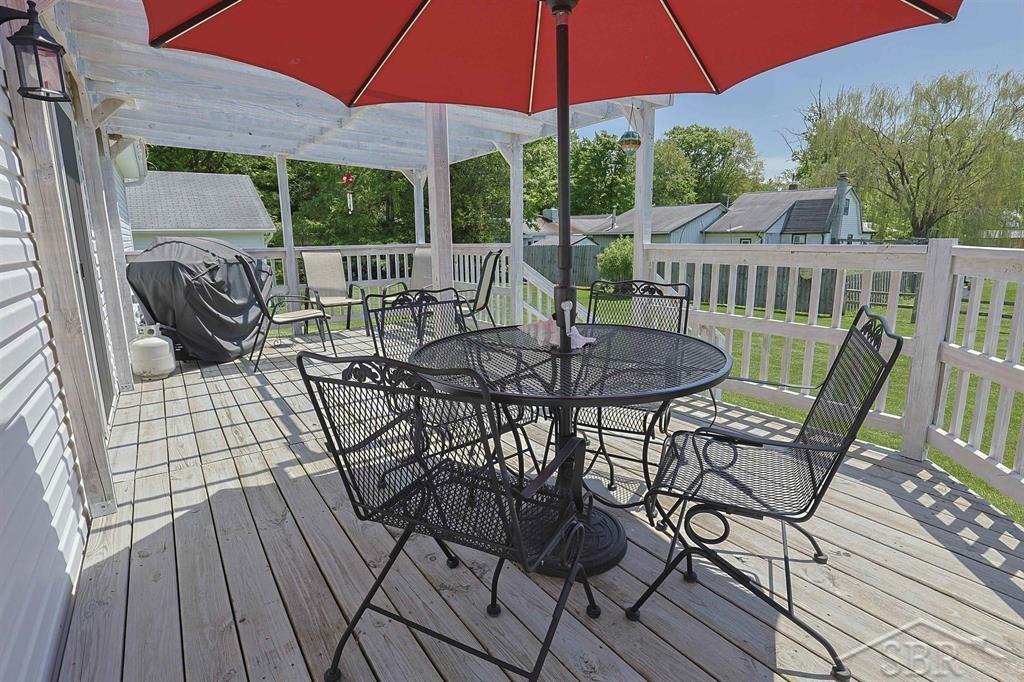 531 West Myrtle Road Sanford, MI 48657 - Photo 32 of 50