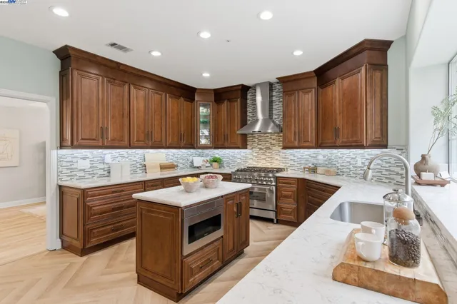 $1,995,988 | 1031 Millbrook Court, Walnut Creek, CA 94598