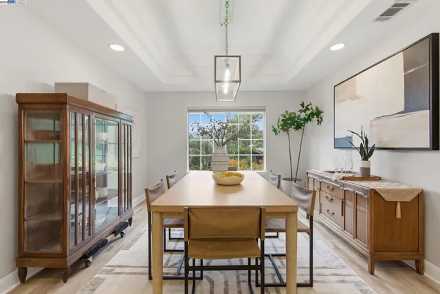 $1,945,988 | 1031 Millbrook Court, Walnut Creek, CA 94598