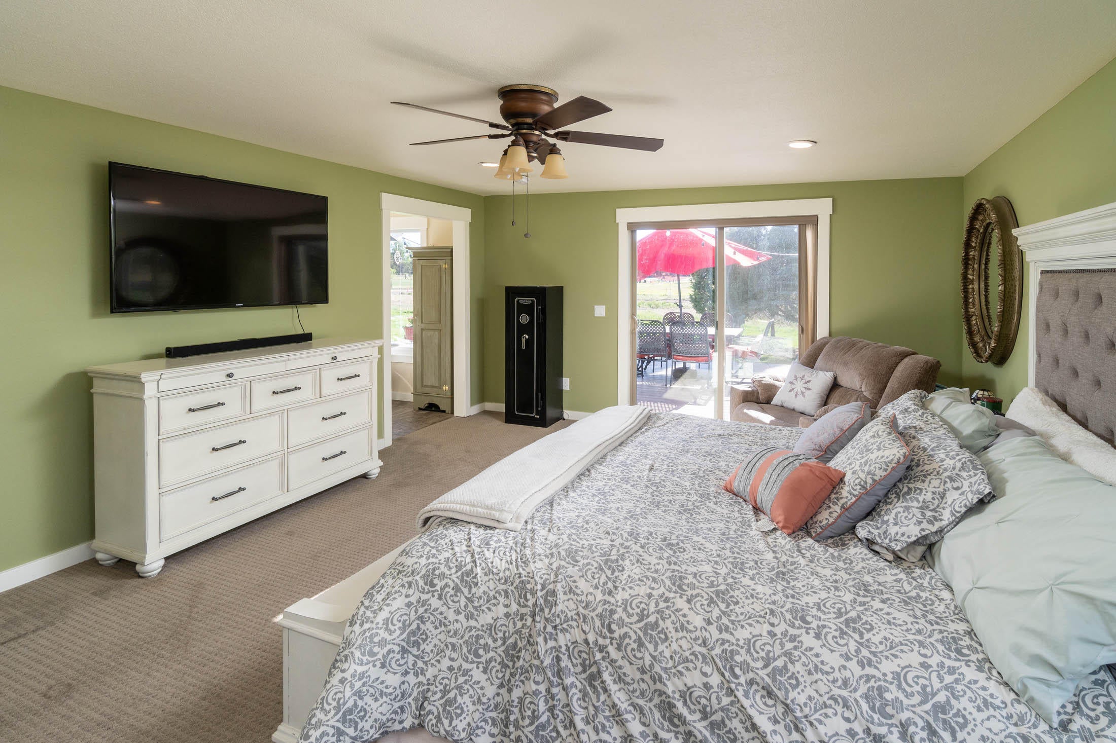 63660 Gentry Loop Bend, OR 97701 - Photo 12 of 24 #13