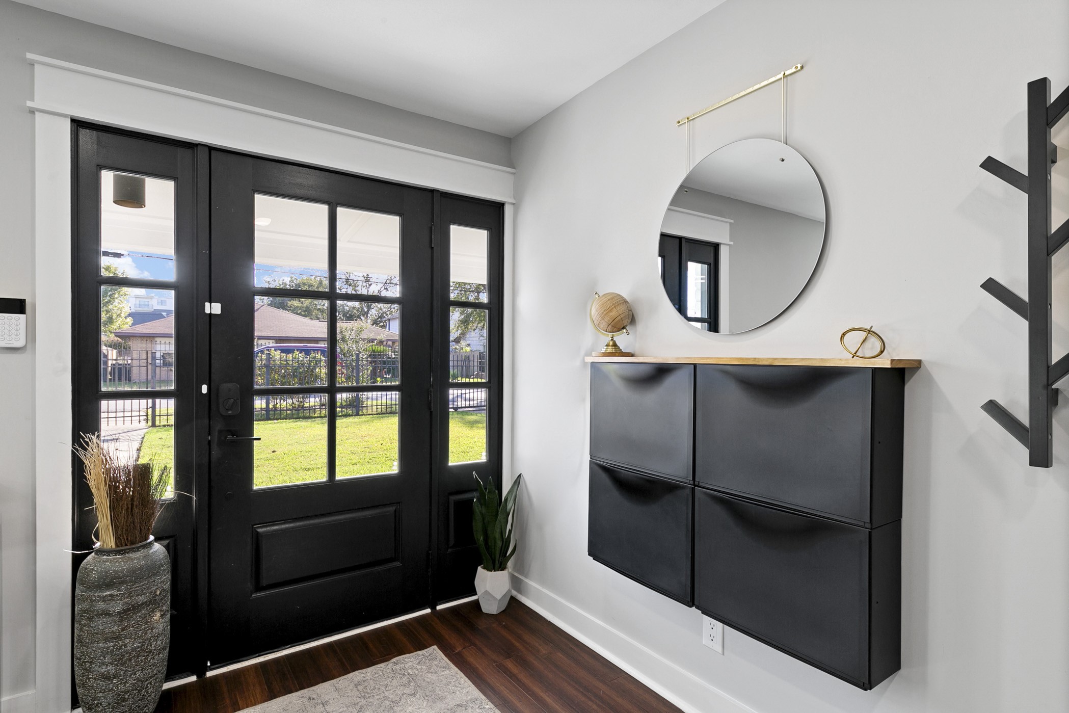 1609 Tabor Street Houston, TX 77009 - Photo 5 of 36