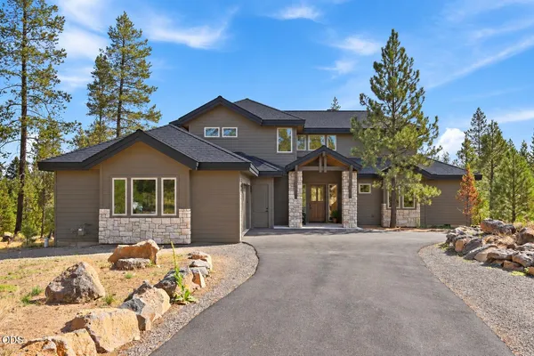 $2,295,000 | 57624 Red Alder Lane, Unit 7, Bend, OR 97707