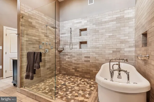 $1,090,000 | 4200 19th Street Northeast, Washington, DC 20018