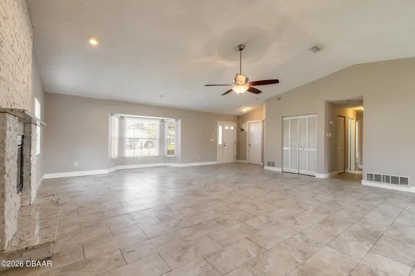 $3,100 | 10 Cormorant Court, Palm Coast, FL 32137