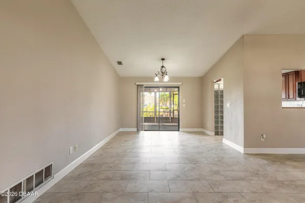 $3,100 | 10 Cormorant Court, Palm Coast, FL 32137