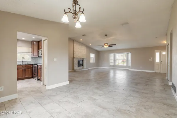 $3,100 | 10 Cormorant Court, Palm Coast, FL 32137