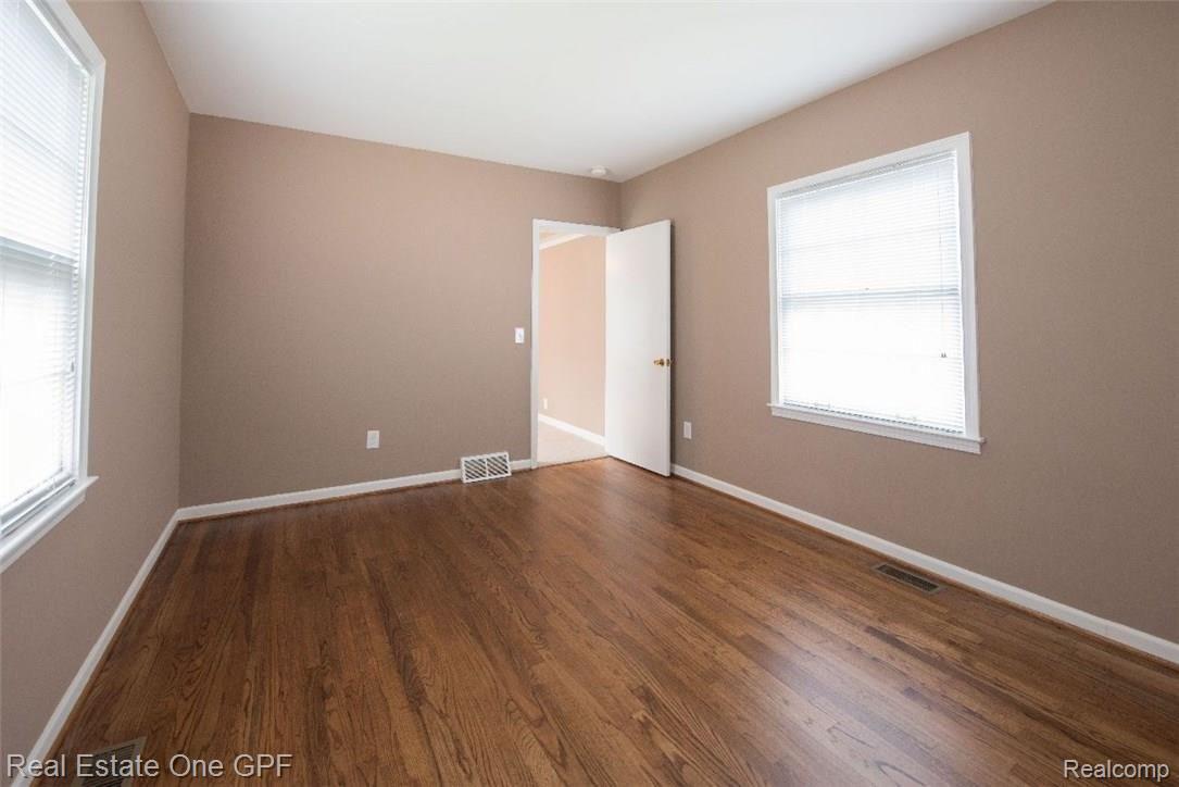 982 Washington Road Grosse Pointe, MI 48230 - Photo 19 of 23 750_7087.jpg