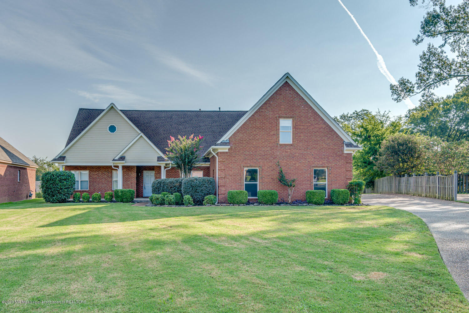 7220-golden-oaks-loop-203340-1-snapsold-