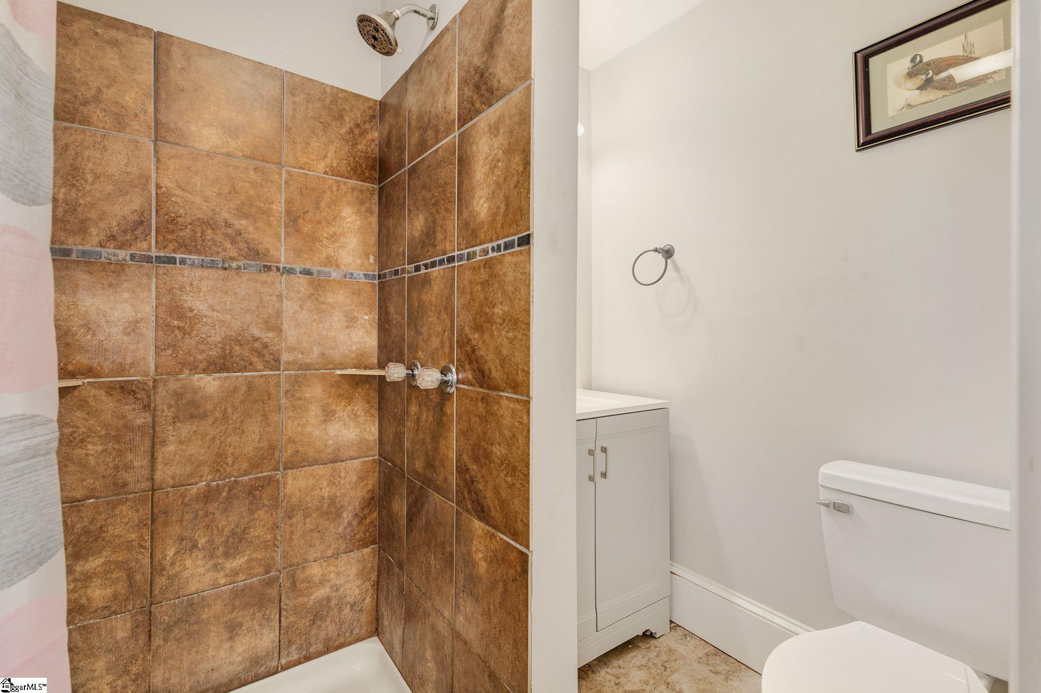 302 Day Street Easley, SC 29640 - Photo 13 of 36 Gallery Image 13