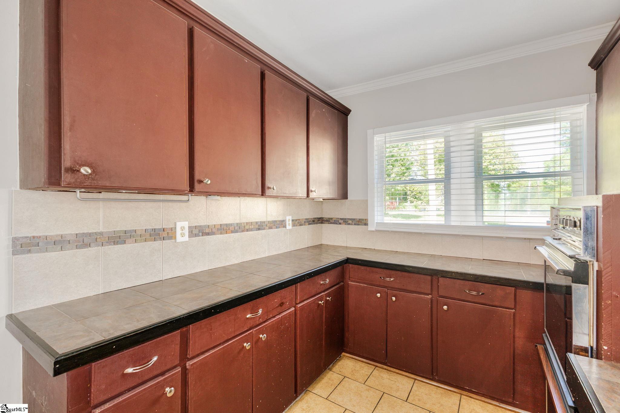 302 Day Street Easley, SC 29640 - Photo 21 of 36 Gallery Image 21
