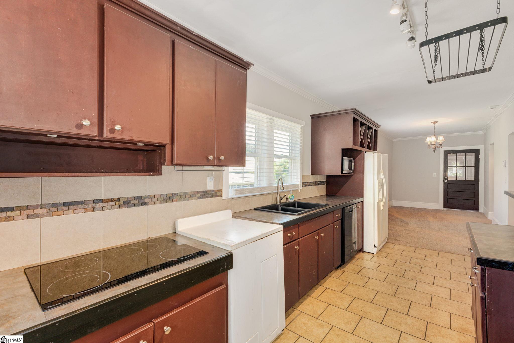 302 Day Street Easley, SC 29640 - Photo 22 of 36 Gallery Image 22