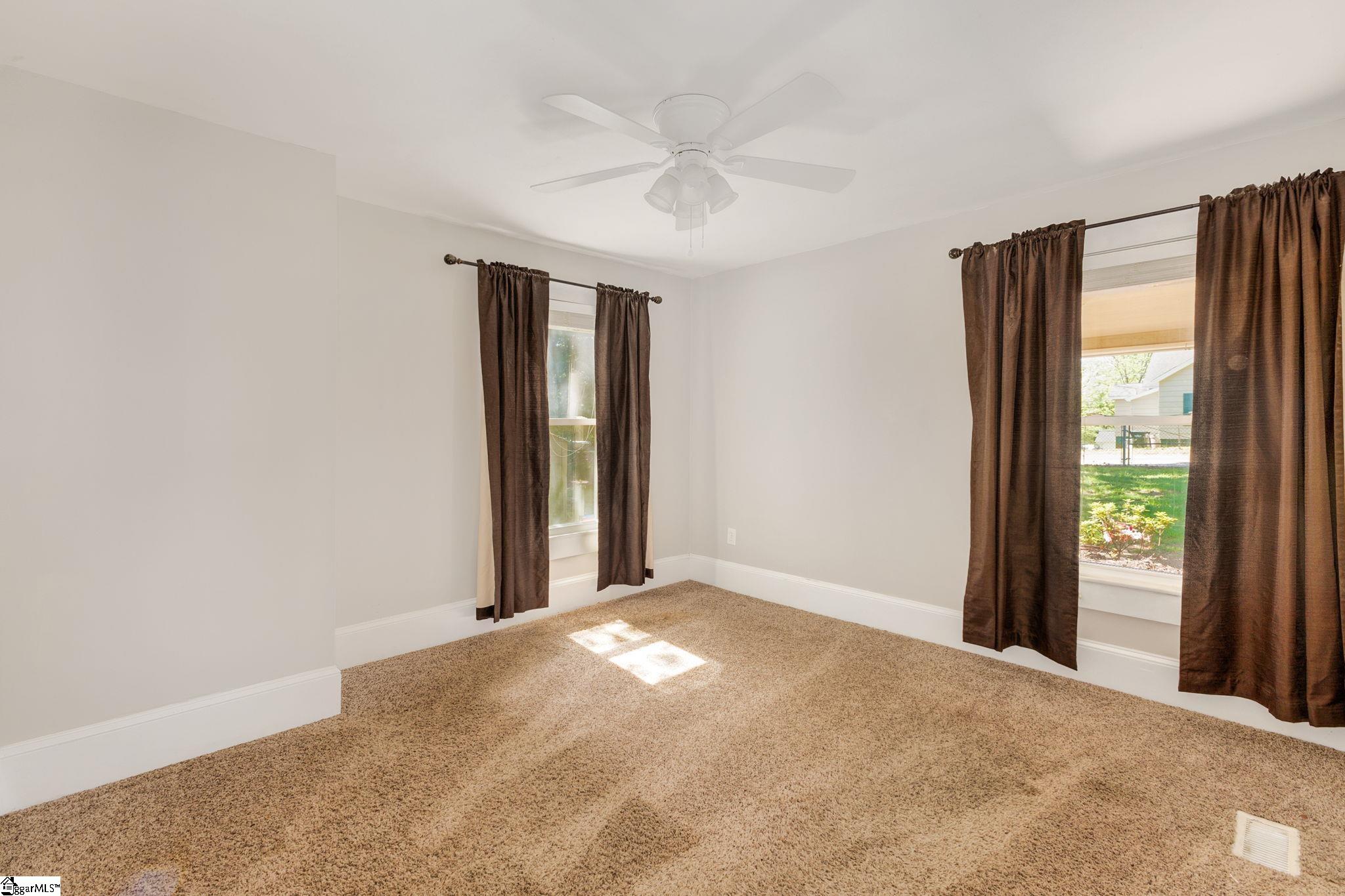 302 Day Street Easley, SC 29640 - Photo 23 of 36 Gallery Image 23