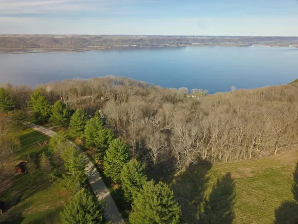 $70,000 | 14921 Eagle Ridge Road, Ferryville, WI 54628