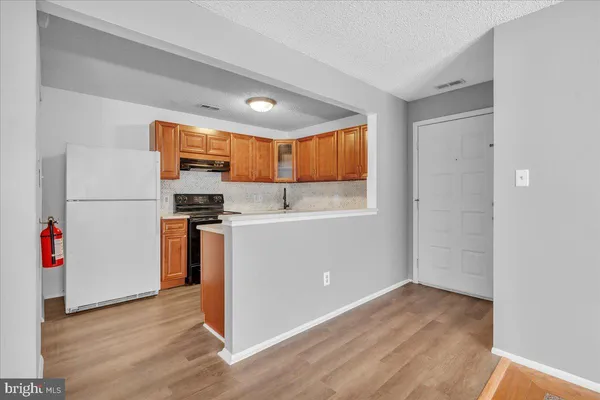 $1,900 | 5512 B Aberdeen Drive, Mount Laurel, NJ 08054