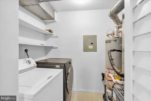 $1,900 | 5512 B Aberdeen Drive, Mount Laurel, NJ 08054