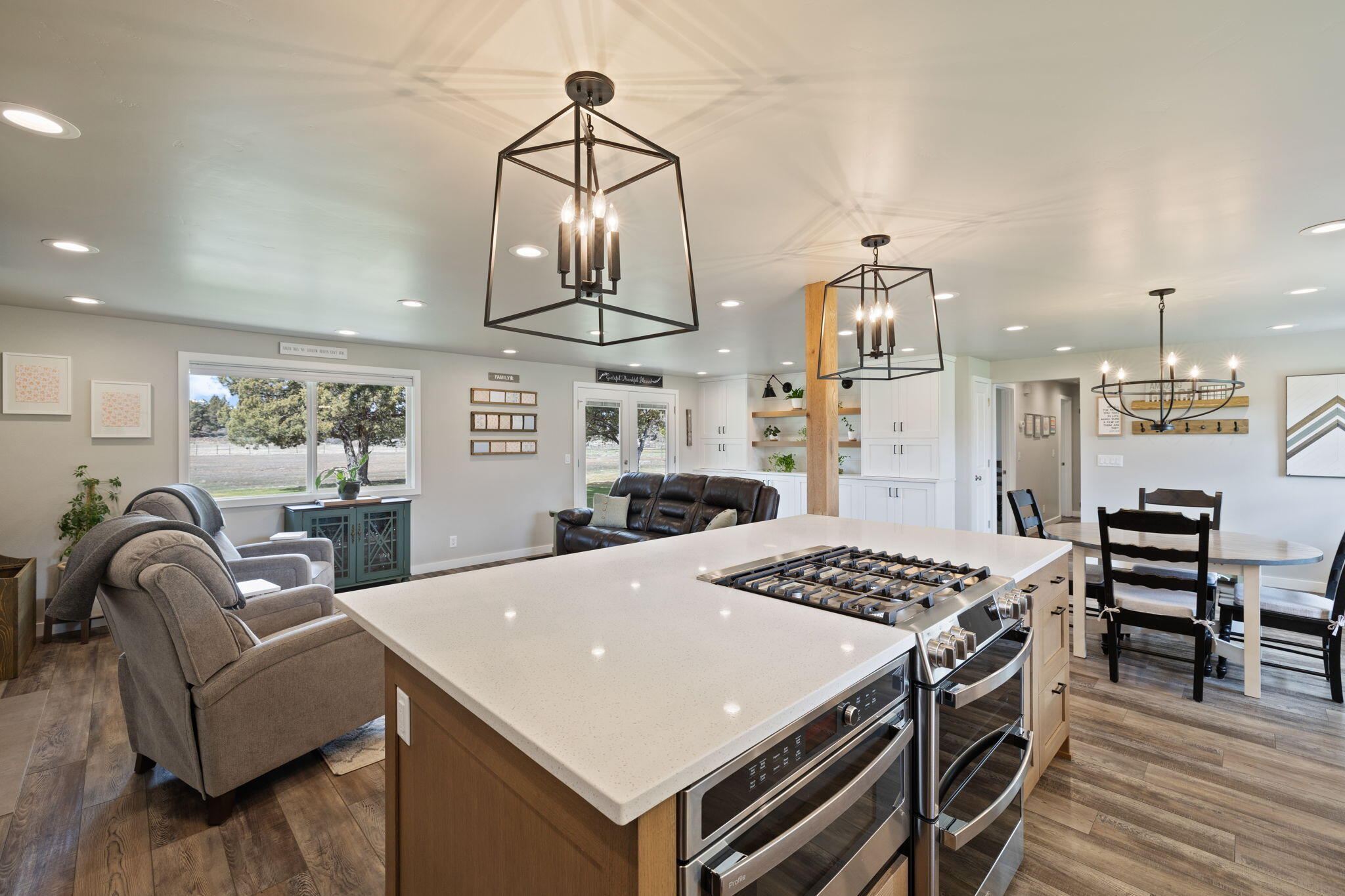 62315 Deer Trail Road Bend, OR 97701 - Photo 18 of 60 46-web-or-mls-Riley Visuals-46